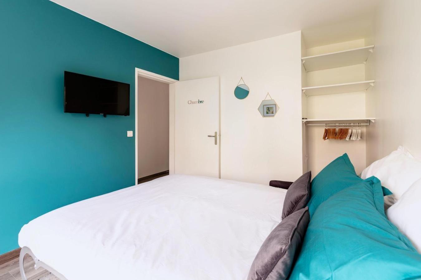 Charmant Refuge Avec Jardin, A 6 Minutes A Pied Du Metro Creteil L Echat-Lovely Retreat With Garden, Located A 6-Minute Walk From Creteil L Echat Metro Station מראה חיצוני תמונה