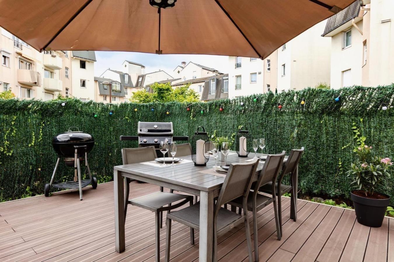 Charmant Refuge Avec Jardin, A 6 Minutes A Pied Du Metro Creteil L Echat-Lovely Retreat With Garden, Located A 6-Minute Walk From Creteil L Echat Metro Station מראה חיצוני תמונה